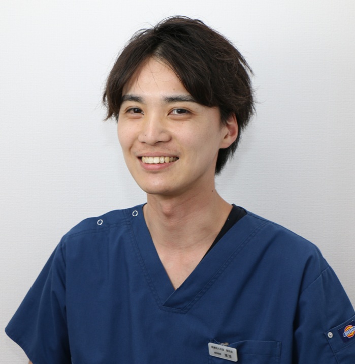 歯科医師 湯浅凌介先生